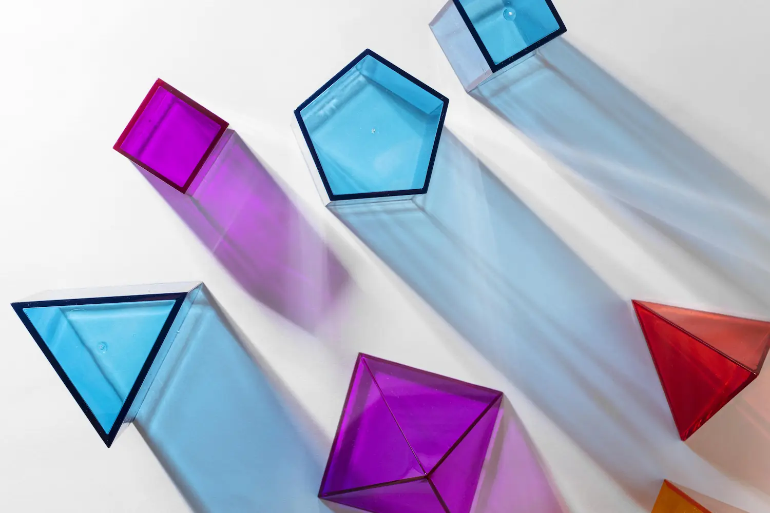 Vue aérienne de formes géométriques en Plexiglas